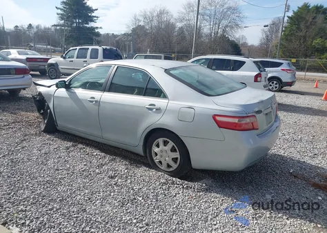 2009 Toyota Camry Le z USA, uszkodzony, nr VIN 4T1BE46K69U802452